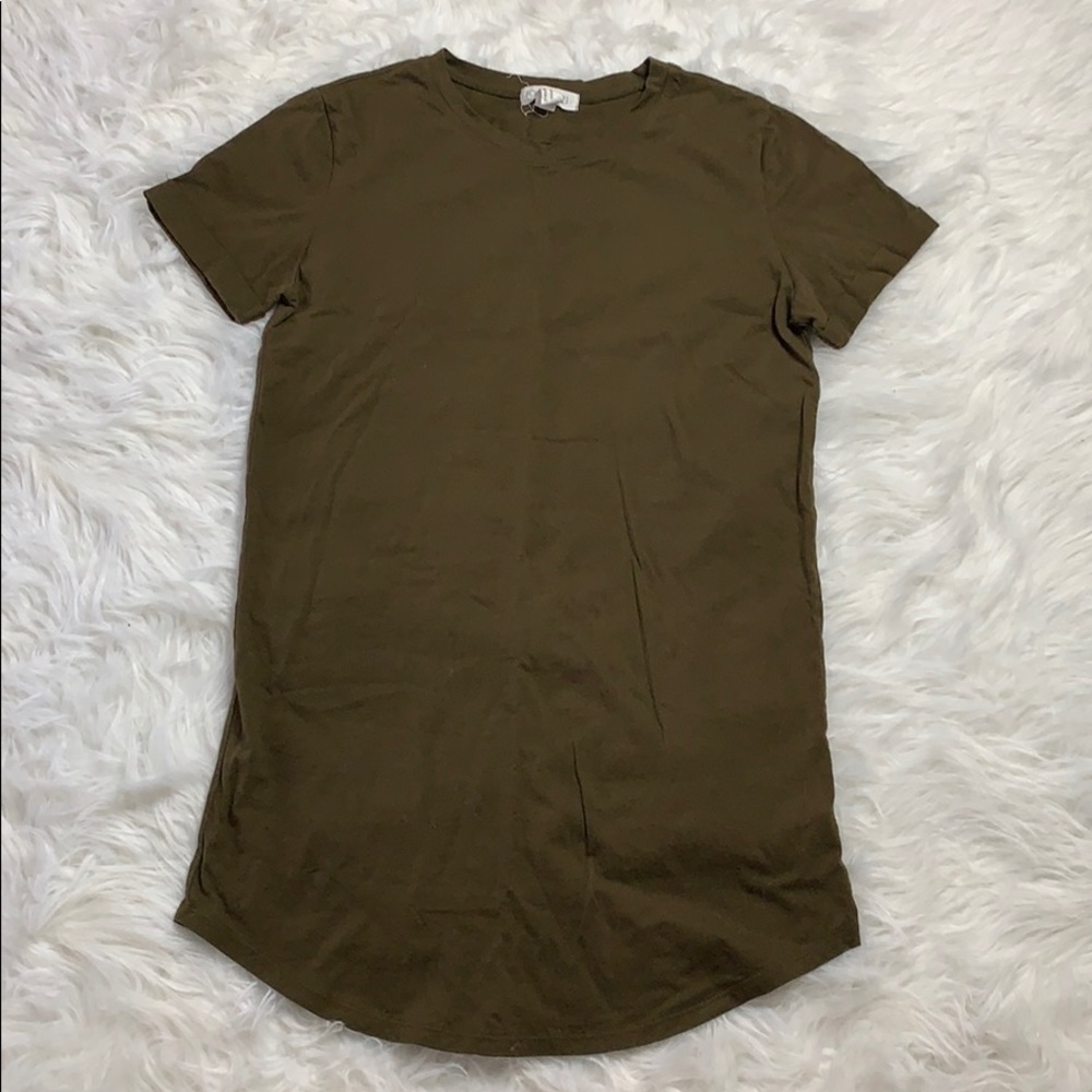 Forever 21 green t-shirt dress